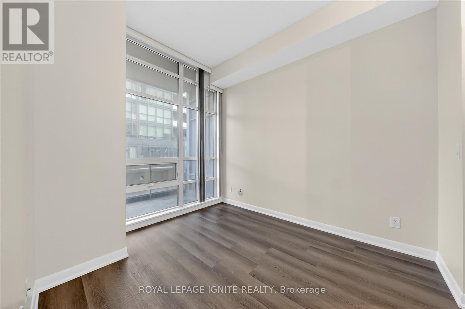 709 - 15 Bruyeres Mews, Toronto, Ontario  M5V 0A7 - Photo 18 - C12713300