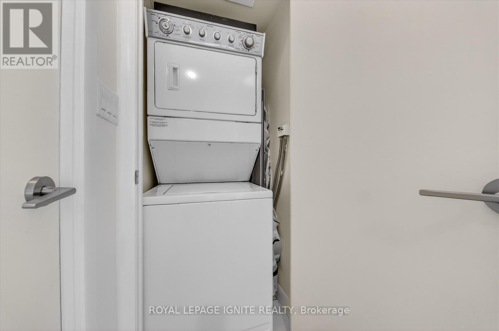 709 - 15 Bruyeres Mews, Toronto, Ontario  M5V 0A7 - Photo 27 - C12713300