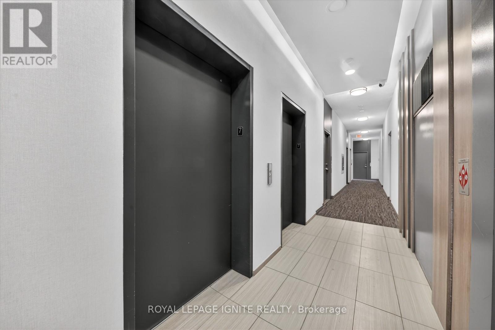 709 - 15 Bruyeres Mews, Toronto, Ontario  M5V 0A7 - Photo 6 - C12713300