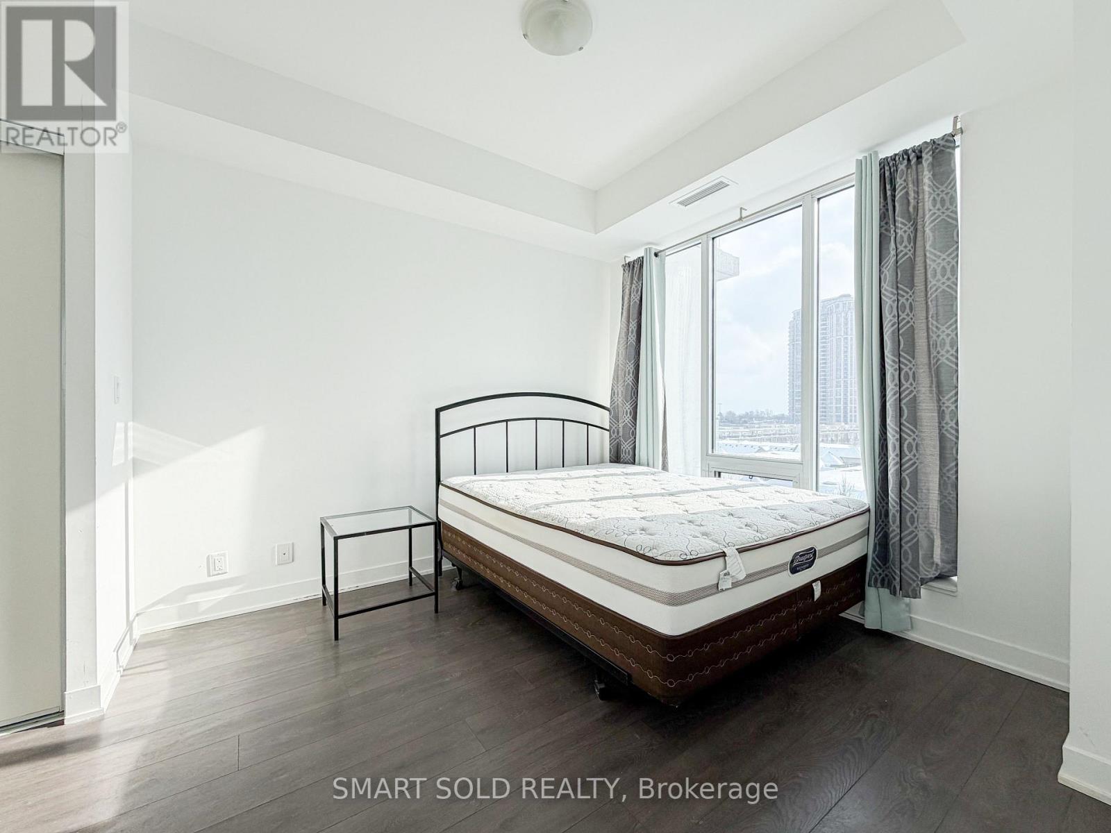 708 - 28 Avondale Avenue, Toronto, Ontario  M2N 2T9 - Photo 7 - C12713346