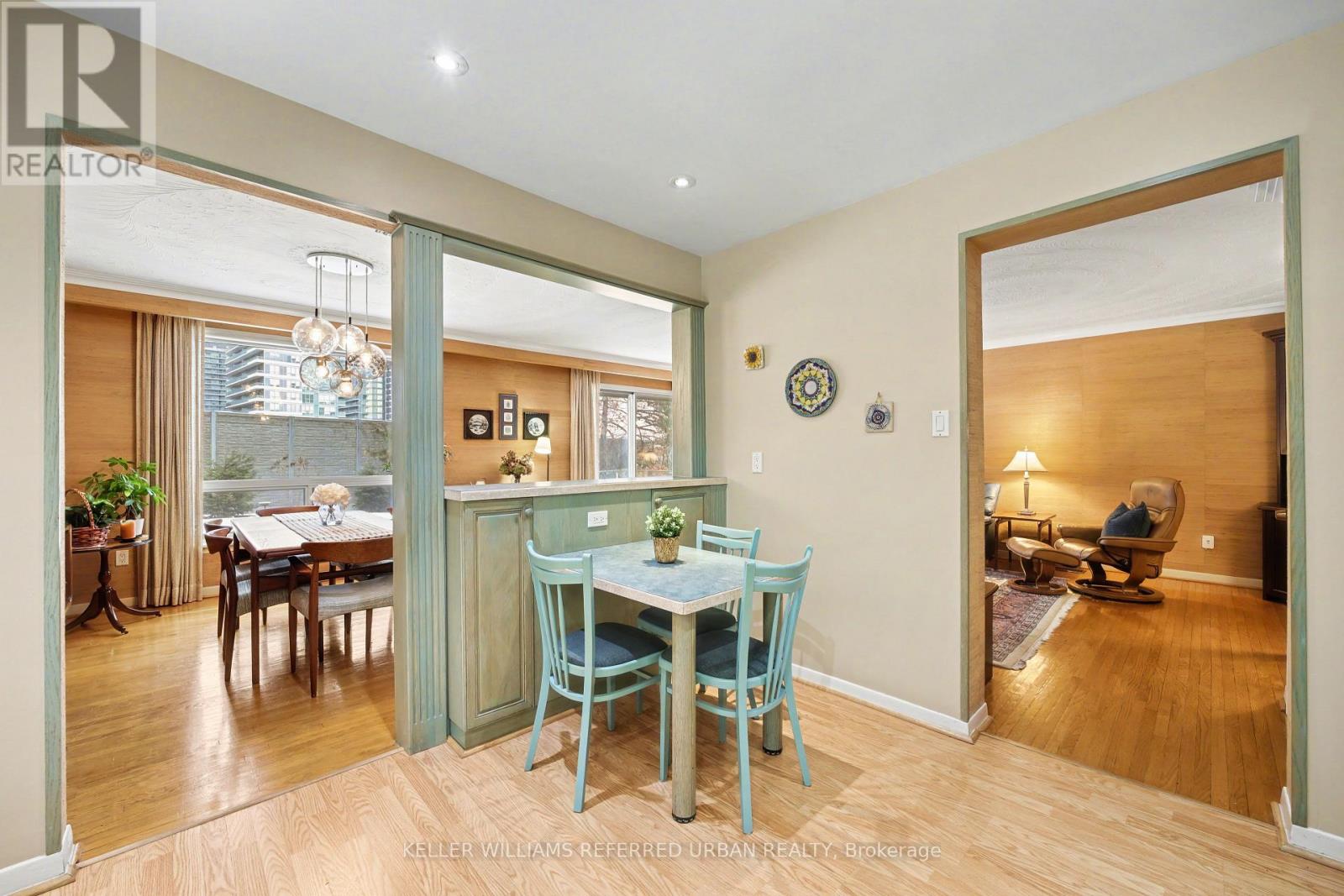 194 Woodsworth Road, Toronto, Ontario  M2L 2T1 - Photo 14 - C12713366