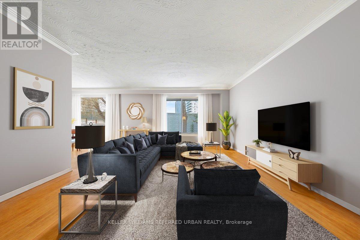 194 Woodsworth Road, Toronto, Ontario  M2L 2T1 - Photo 6 - C12713366