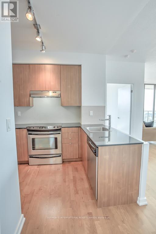 1908 - 33 Lombard Street, Toronto, Ontario  M5C 3H8 - Photo 12 - C12713390