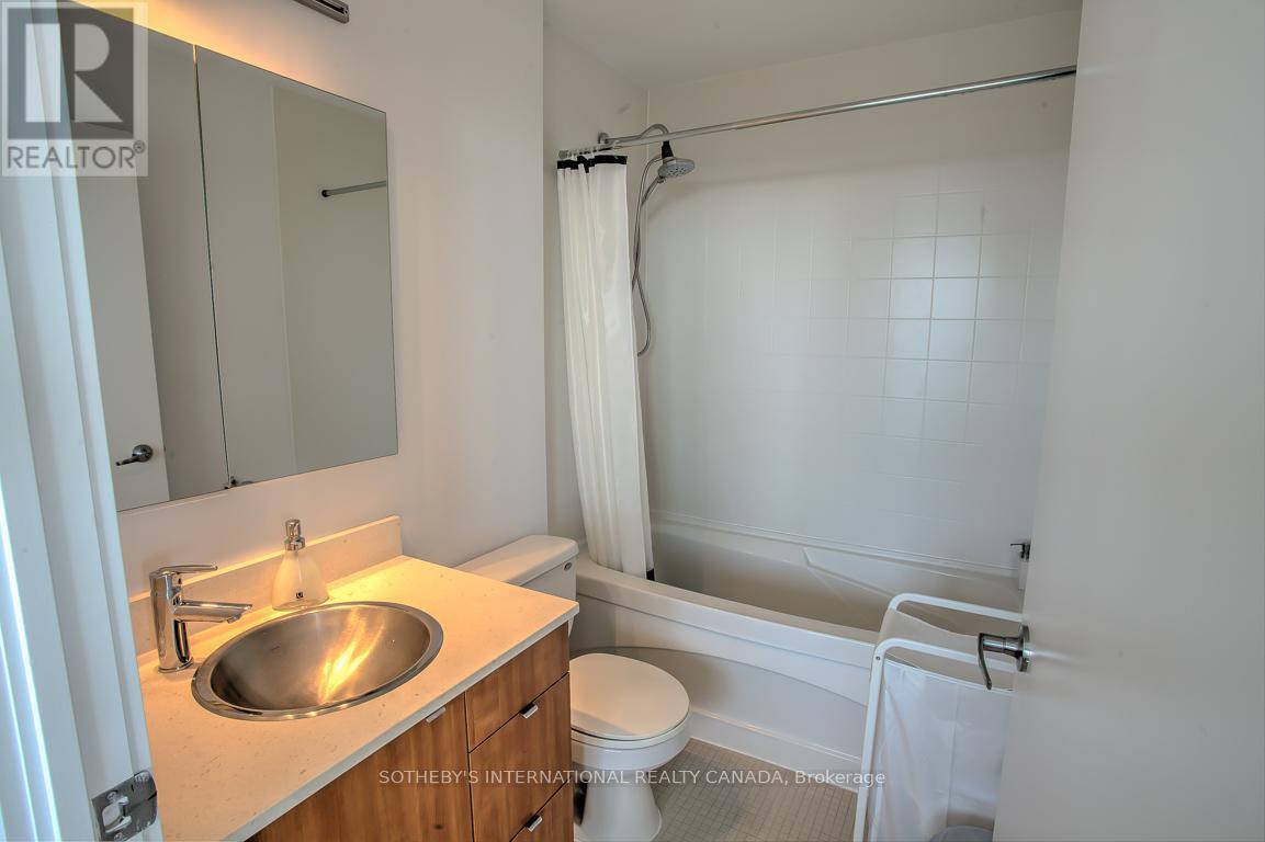 1908 - 33 Lombard Street, Toronto, Ontario  M5C 3H8 - Photo 18 - C12713390