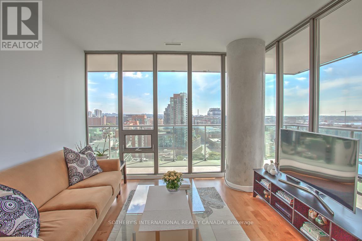 1908 - 33 Lombard Street, Toronto, Ontario  M5C 3H8 - Photo 4 - C12713390