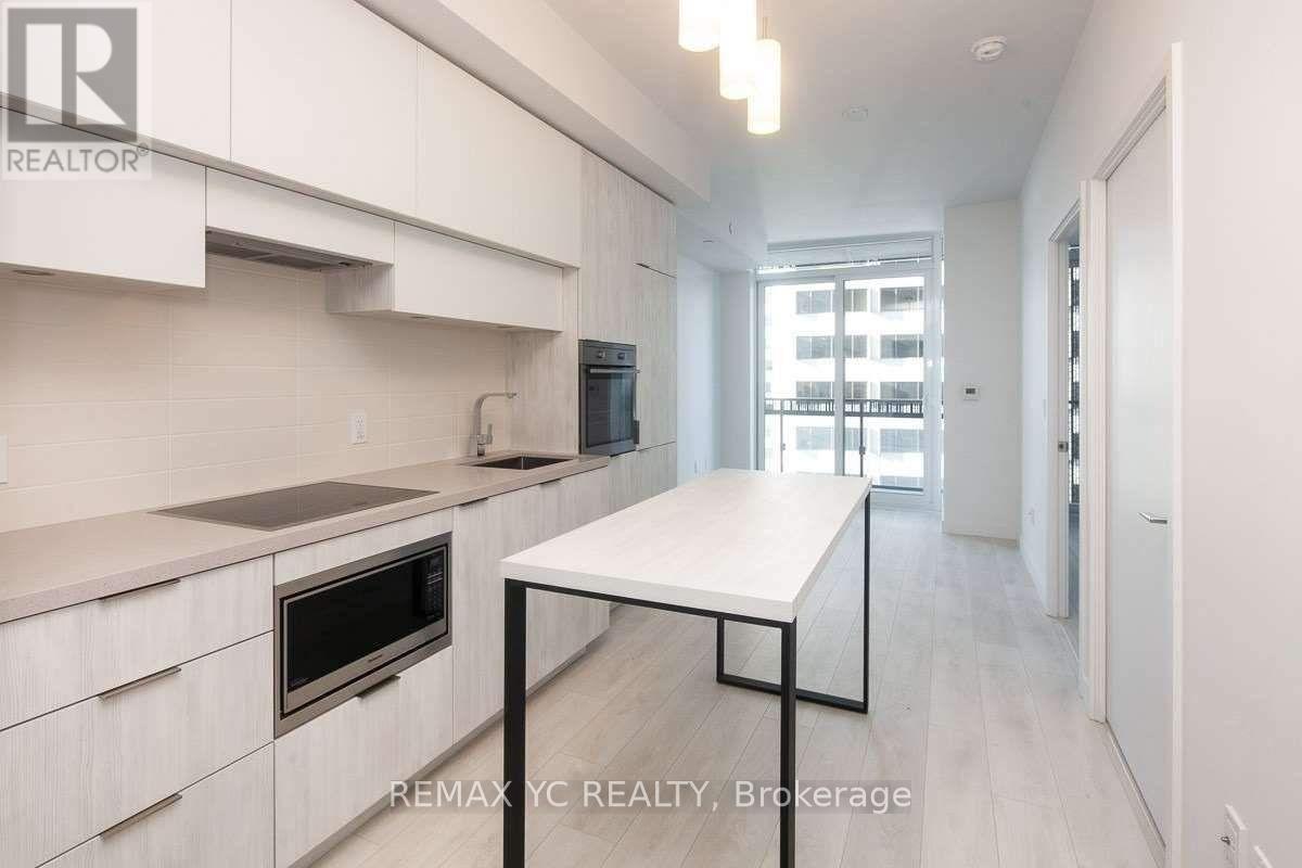 2104 - 8 Eglinton Avenue E, Toronto, Ontario  M4P 1A6 - Photo 2 - C12713436