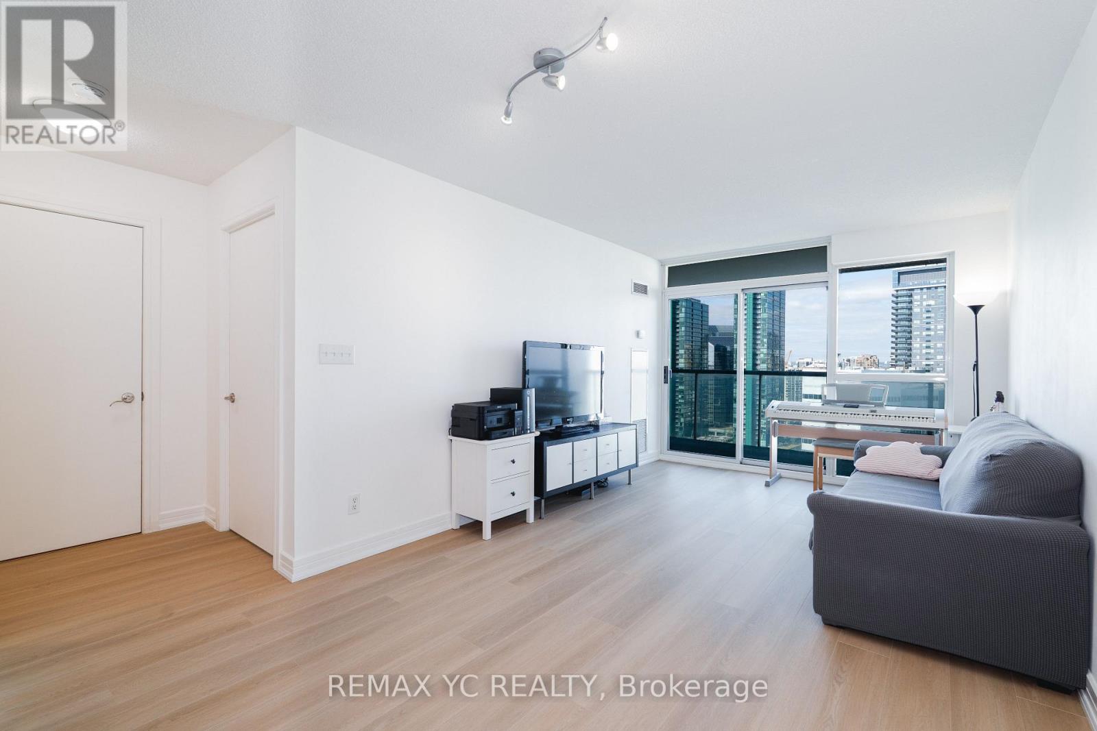 2612 - 16 Harrison Garden Boulevard, Toronto, Ontario  M2N 7J6 - Photo 4 - C12713502