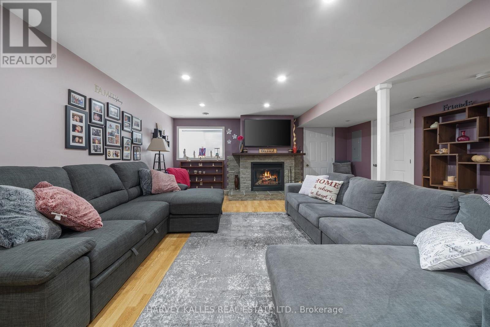 46 Barker Street, Prince Edward County, Ontario  K0K 2T0 - Photo 23 - X12281326