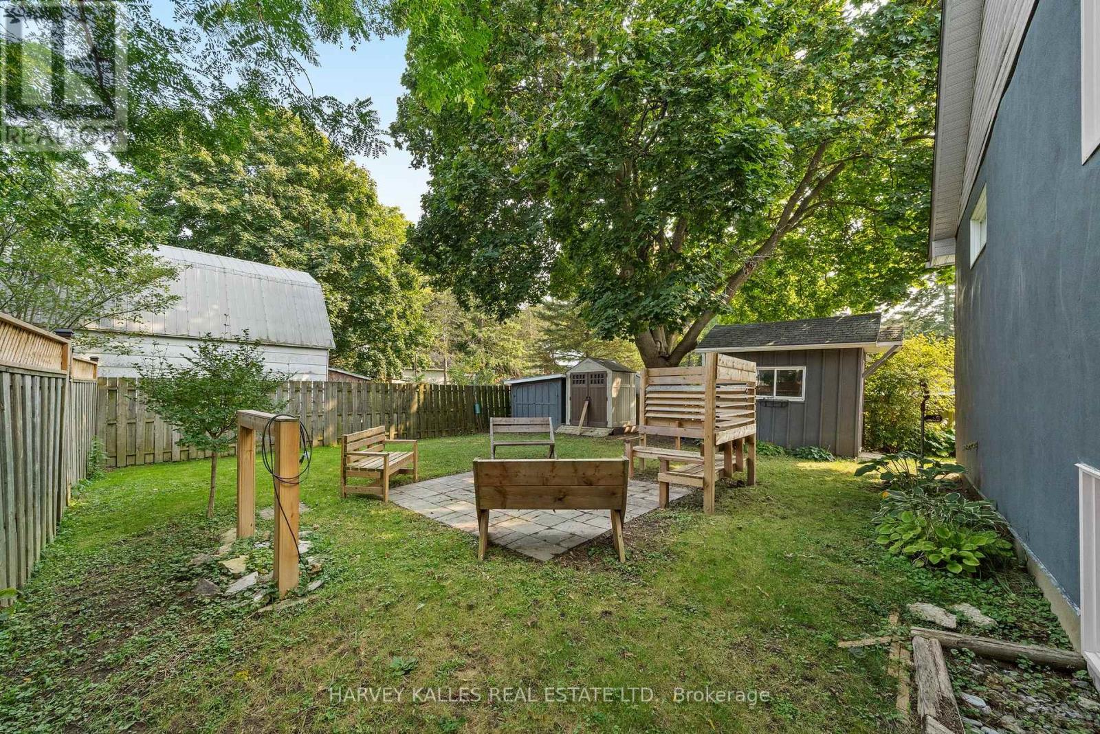 46 Barker Street, Prince Edward County, Ontario  K0K 2T0 - Photo 2 - X12281326