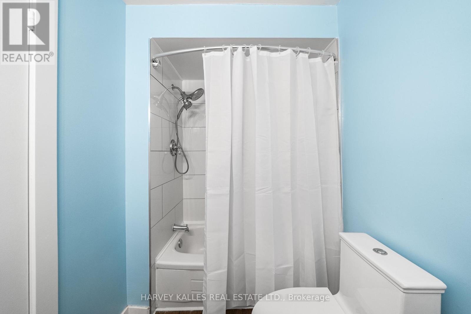 221 - 10 Bassett Boulevard, Whitby, Ontario  L1N 9C8 - Photo 25 - E12713334