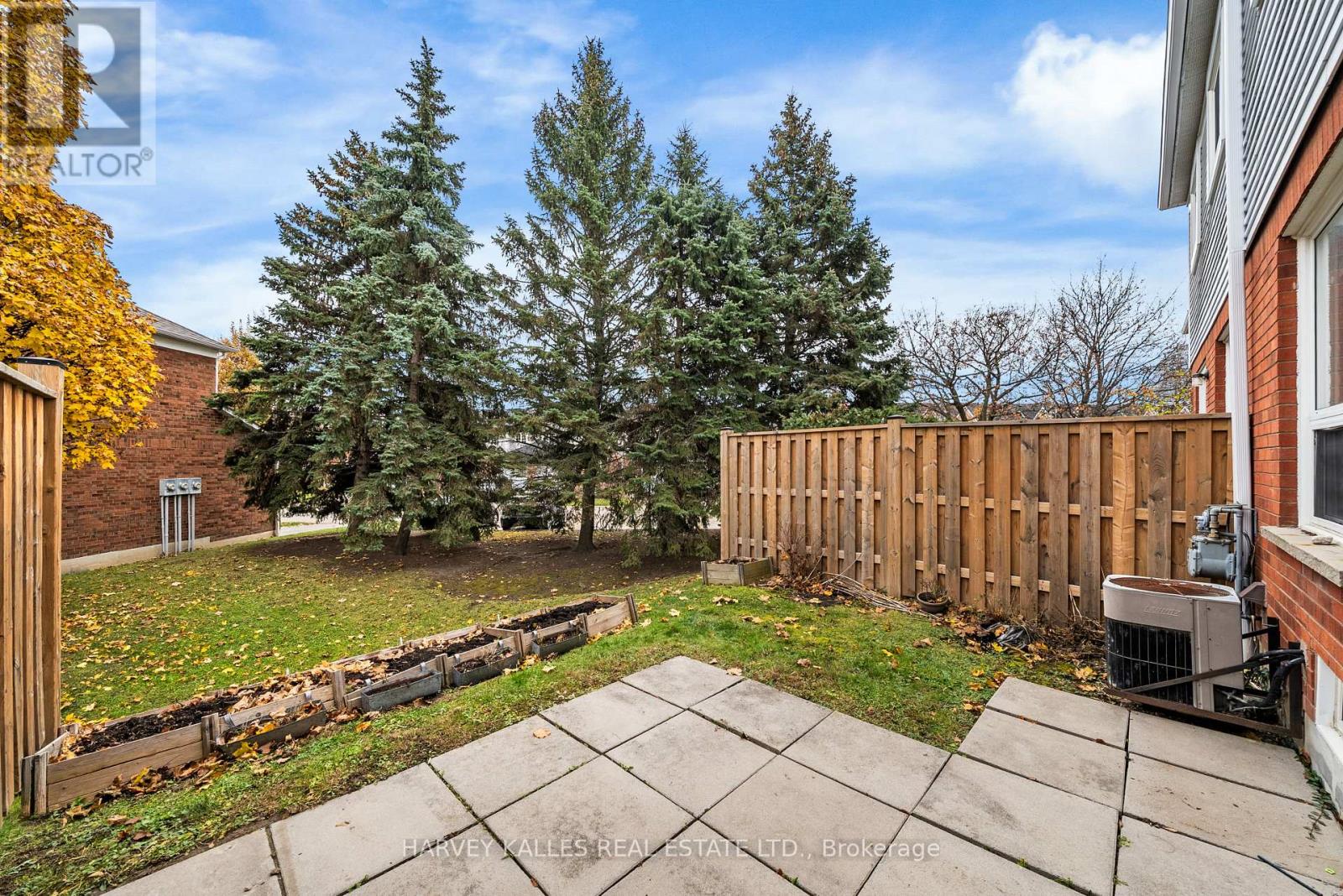 221 - 10 Bassett Boulevard, Whitby, Ontario  L1N 9C8 - Photo 31 - E12713334