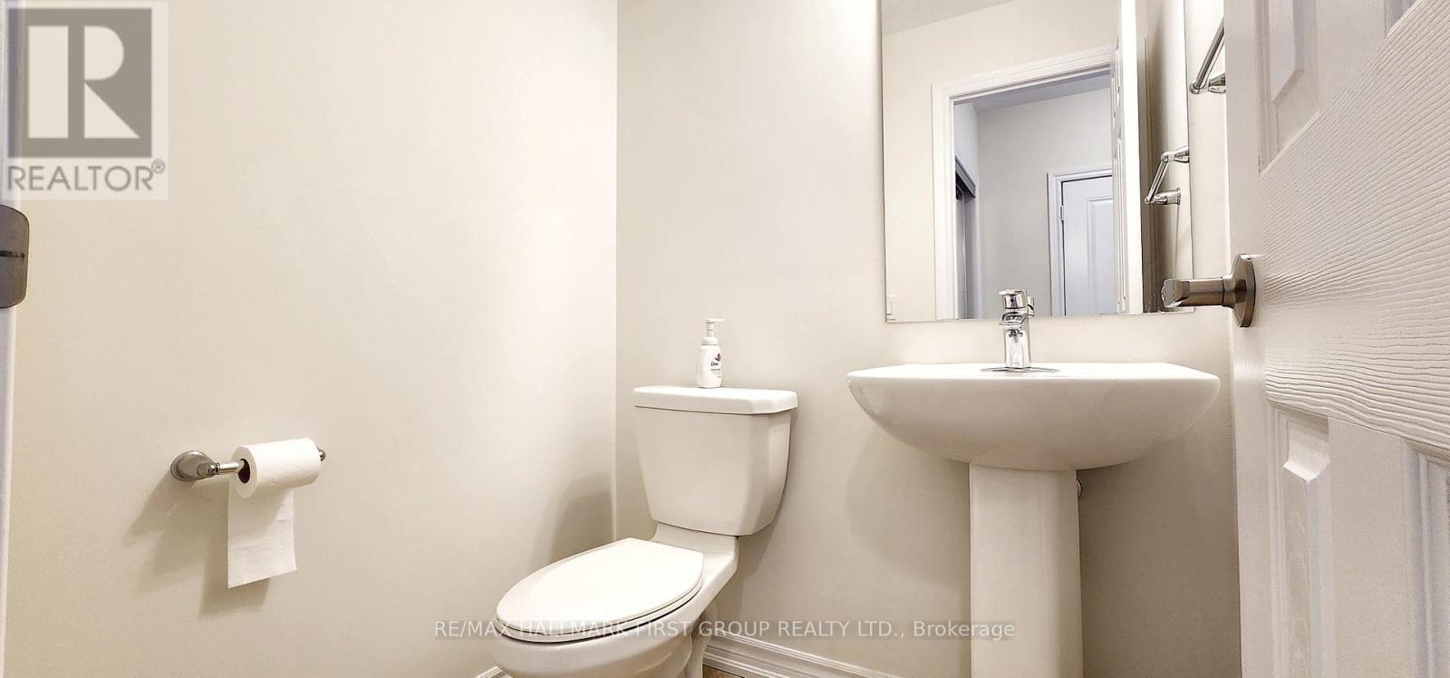 2448 Steeplechase Street, Oshawa, Ontario  L1L 0J6 - Photo 3 - E12713386