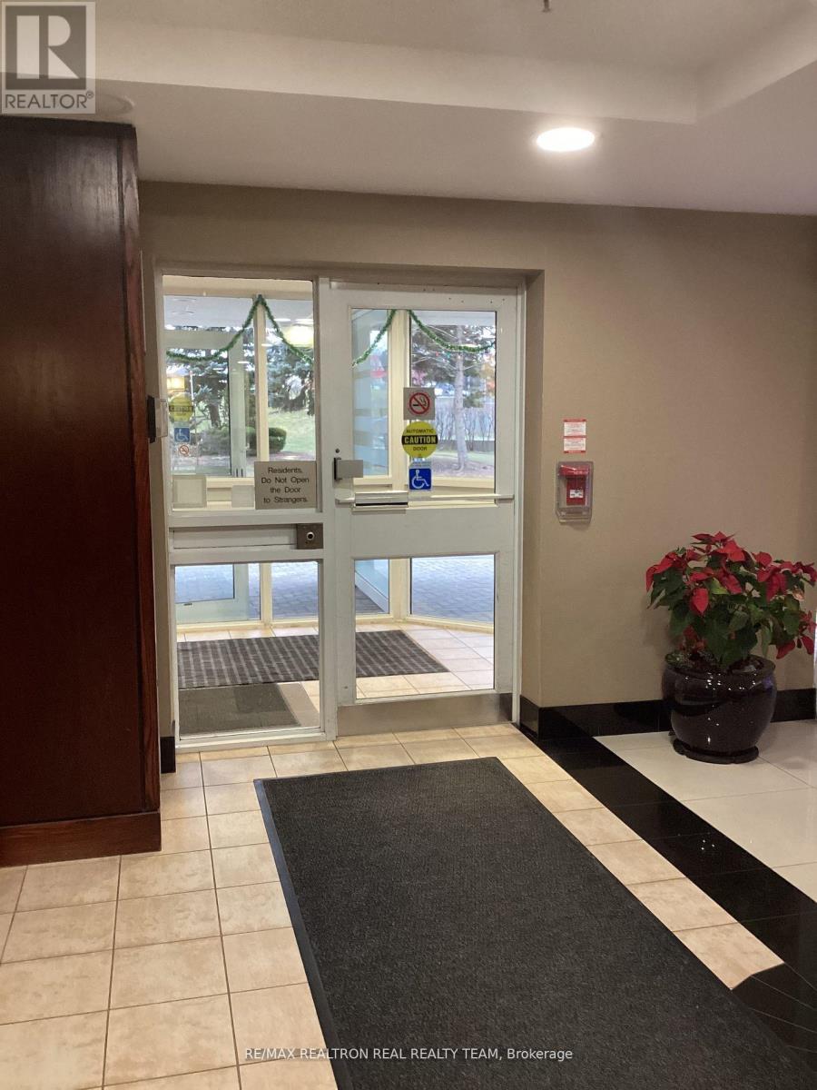 607 - 480 Mclevin Avenue, Toronto, Ontario  M1B 5N9 - Photo 4 - E12713442