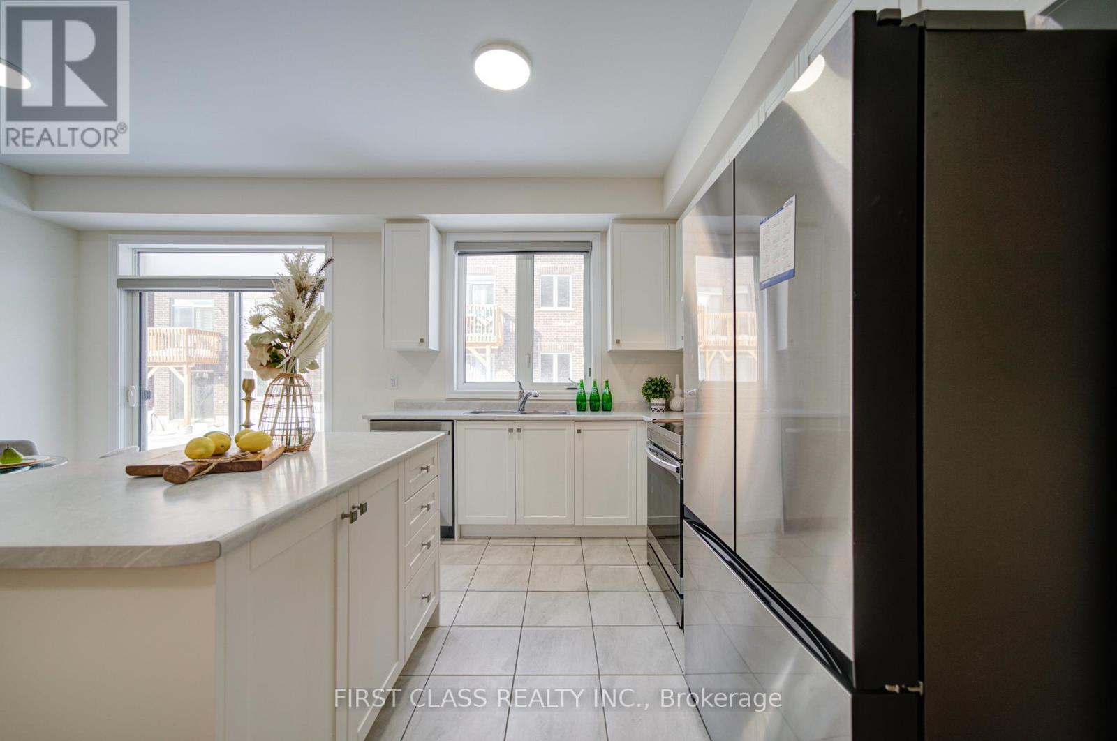 968 Cormorant Path, Pickering, Ontario  L1X 0P5 - Photo 15 - E12713450