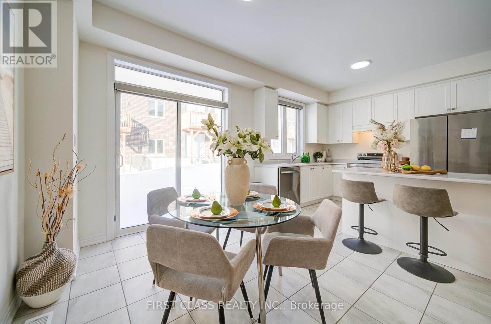 968 Cormorant Path, Pickering, Ontario  L1X 0P5 - Photo 9 - E12713450