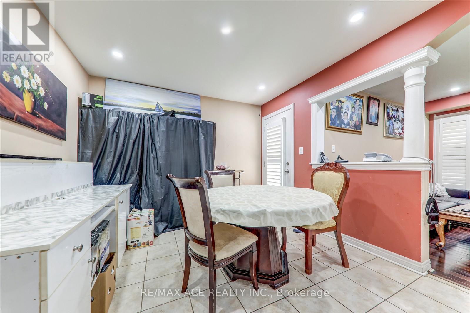 51 Stammers Drive, Ajax, Ontario  L1T 0L5 - Photo 14 - E12713484