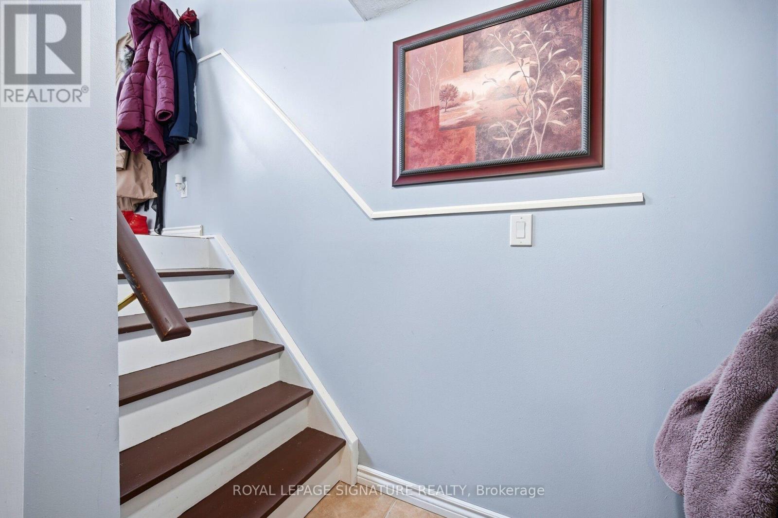 204 Medina Court, Oshawa, Ontario  L1J 7E1 - Photo 22 - E12713500