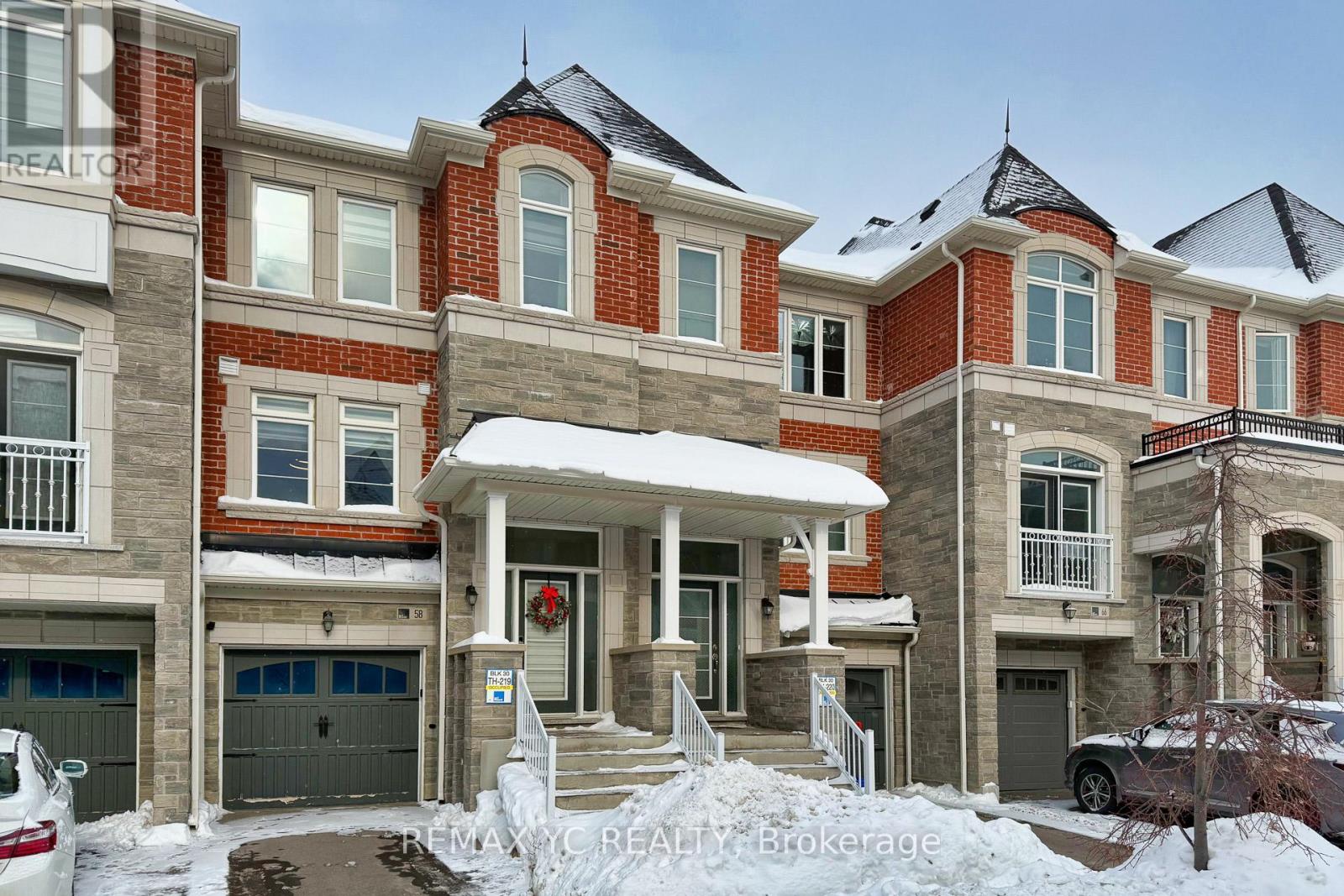 58 SANDWELL STREET, Vaughan, Ontario
