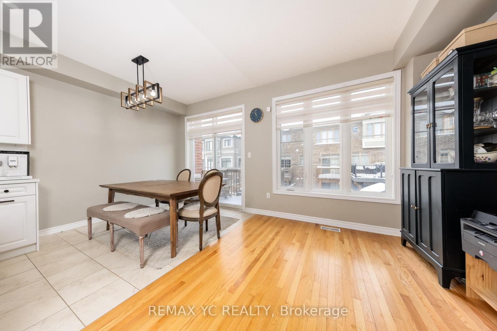 58 Sandwell Street, Vaughan, Ontario  L4H 4S4 - Photo 9 - N12713288