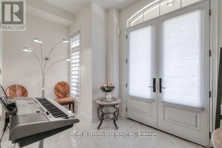 77 Terravista Crescent, Vaughan, Ontario  L4H 5K3 - Photo 2 - N12713358