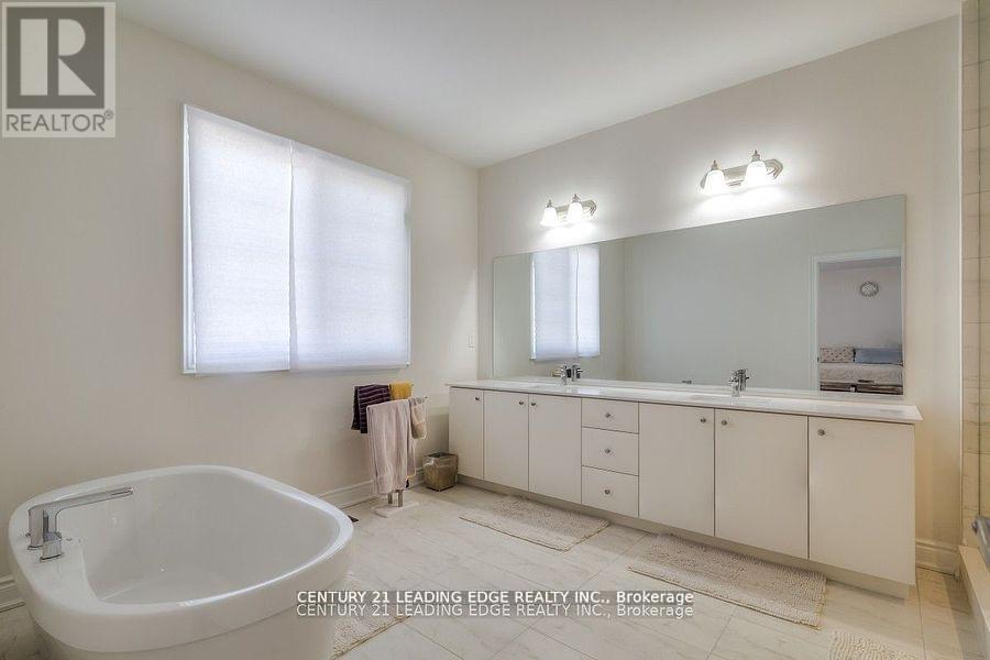 77 Terravista Crescent, Vaughan, Ontario  L4H 5K3 - Photo 37 - N12713358