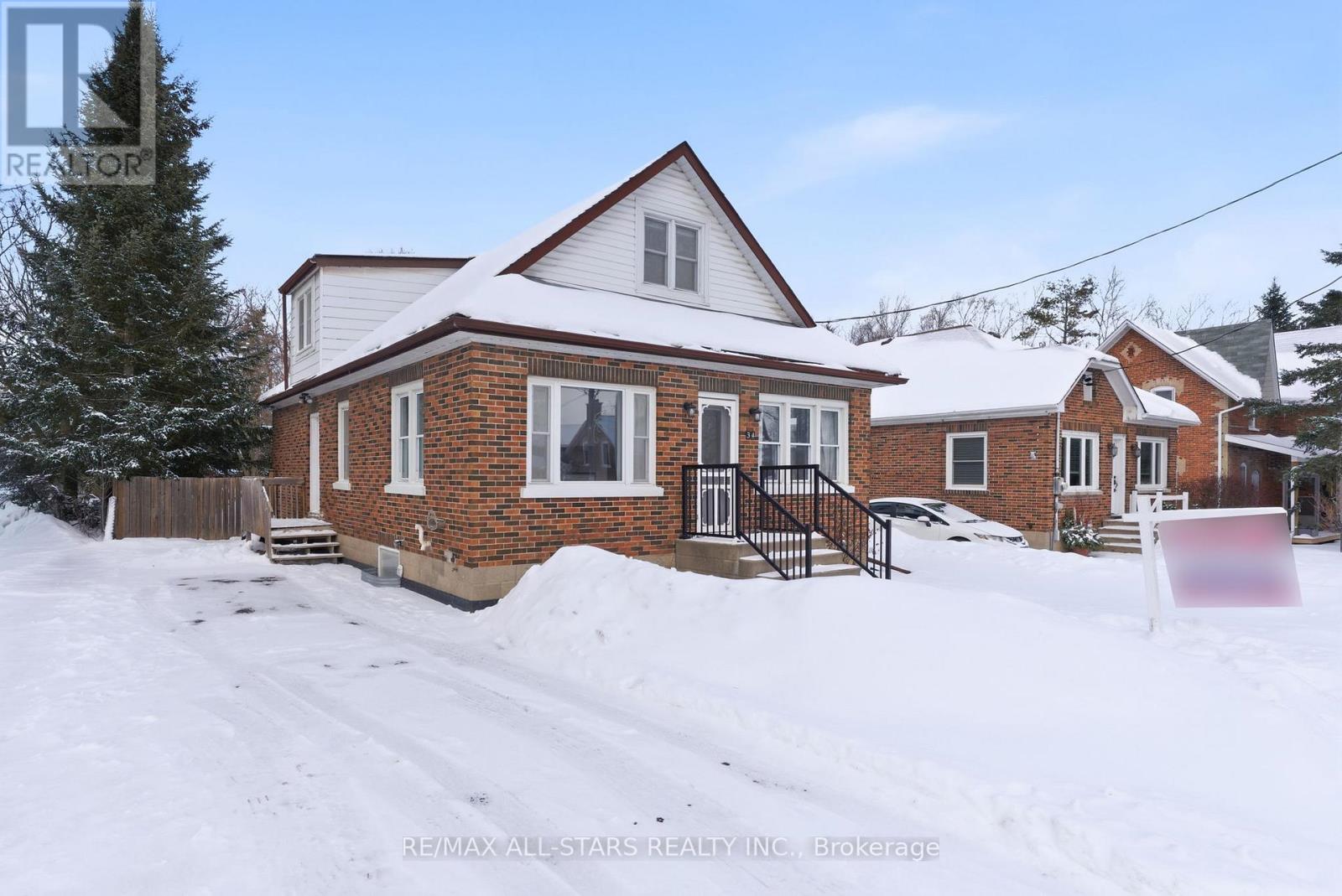 34 RIVER STREET, Brock, Ontario