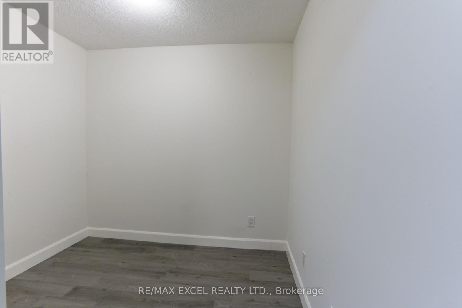 907 - 350 Red Maple Road, Richmond Hill, Ontario  L4C 0T5 - Photo 11 - N12713476