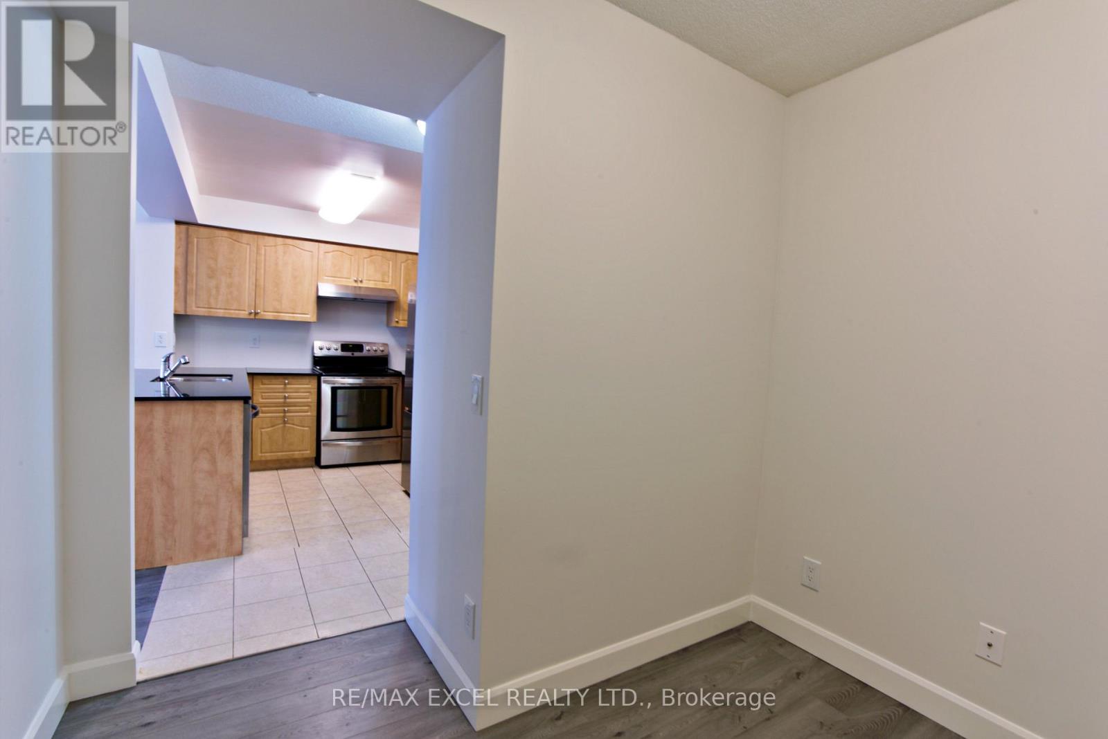 907 - 350 Red Maple Road, Richmond Hill, Ontario  L4C 0T5 - Photo 12 - N12713476