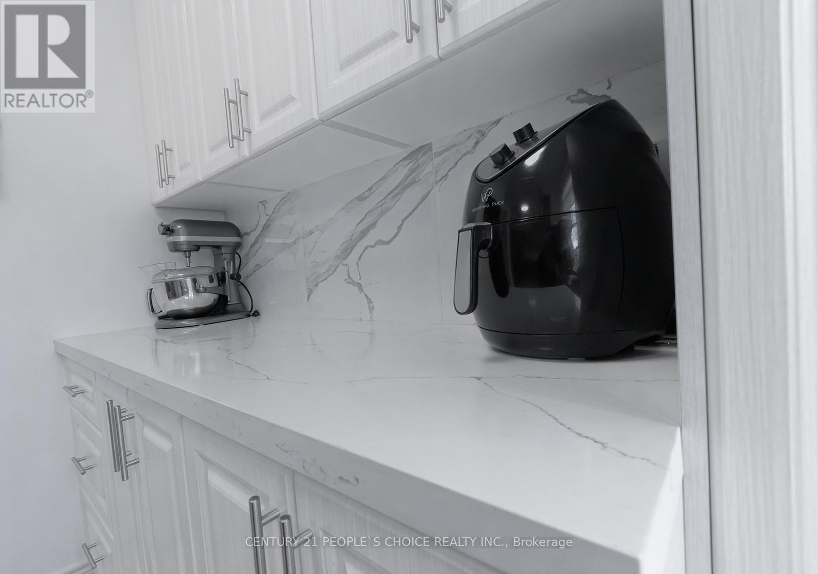 102 Roy Grove Way, Markham, Ontario  L6E 0T7 - Photo 14 - N12713498