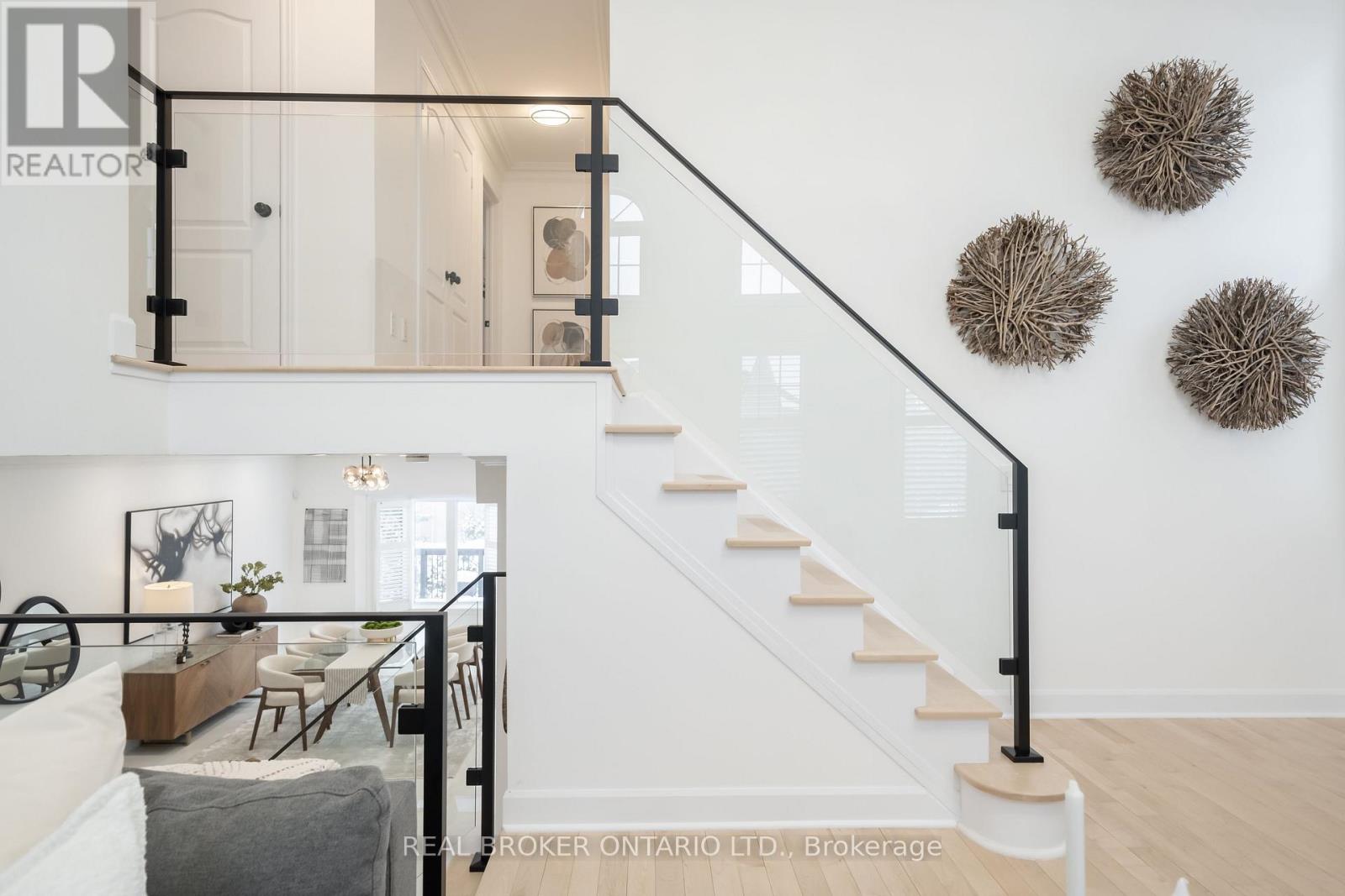 33 Carnoustie Crescent, Richmond Hill, Ontario  L4E 0A2 - Photo 15 - N12713514