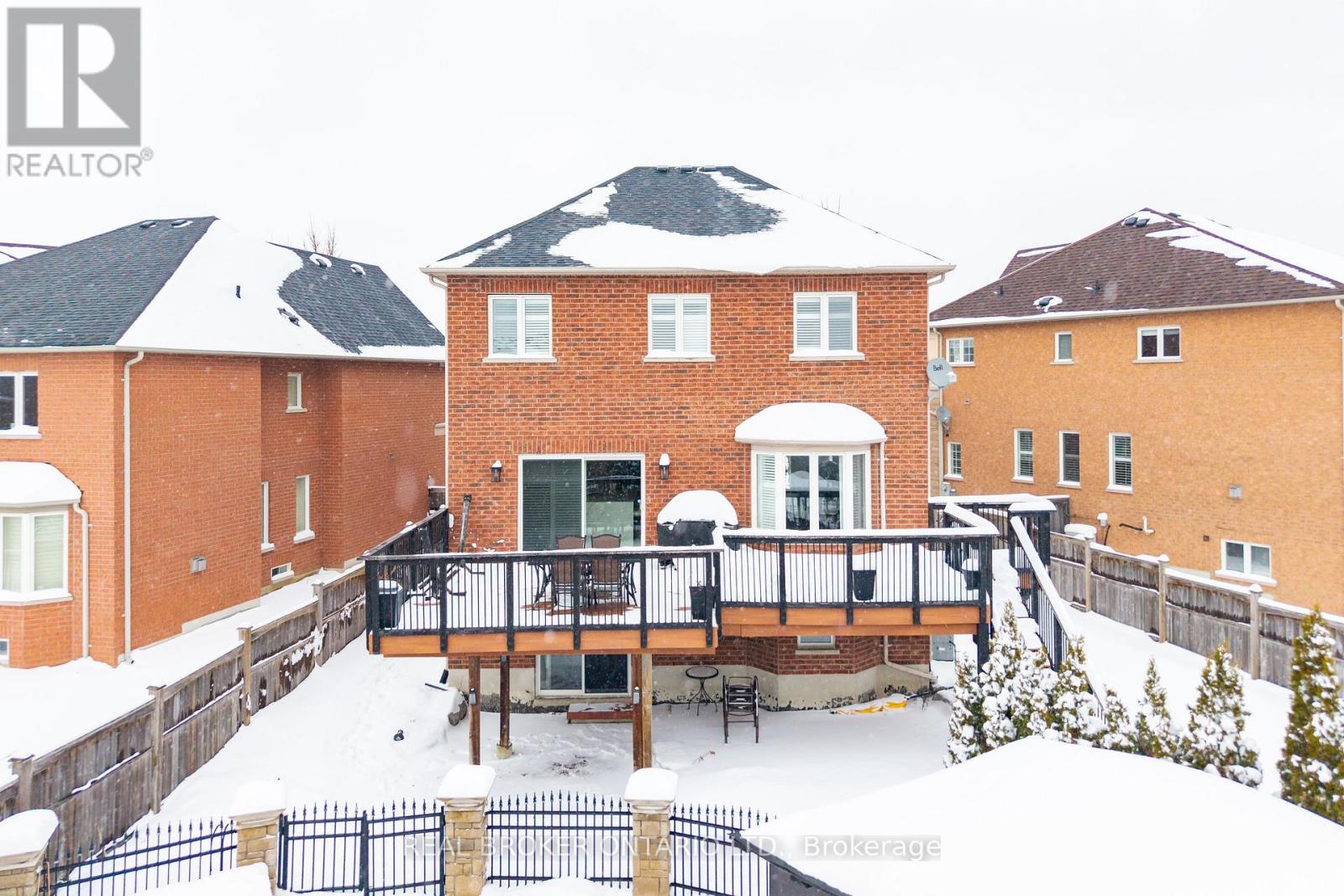 33 Carnoustie Crescent, Richmond Hill, Ontario  L4E 0A2 - Photo 40 - N12713514