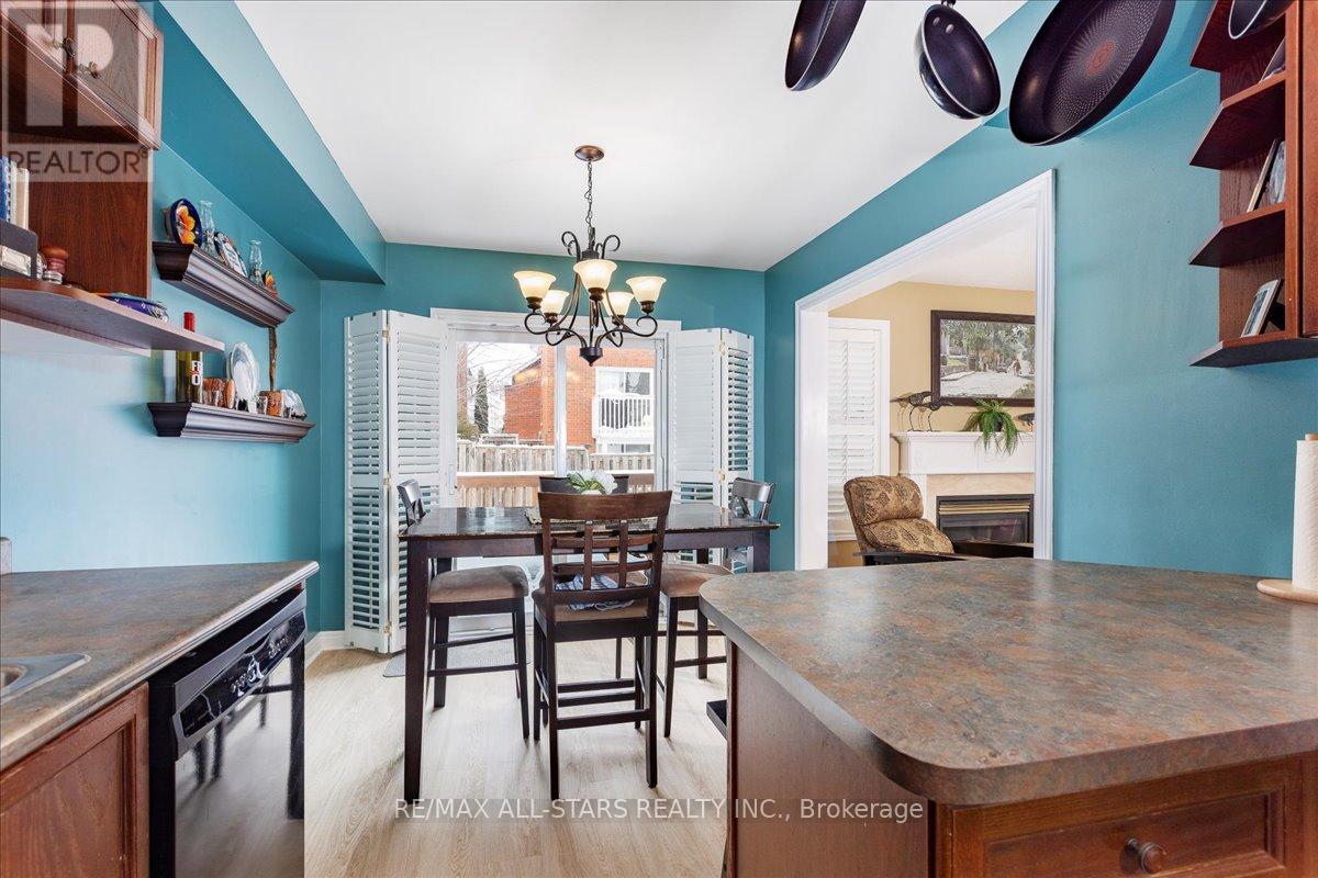 56 Ian Drive, Georgina, Ontario  L4P 4G9 - Photo 19 - N12713528