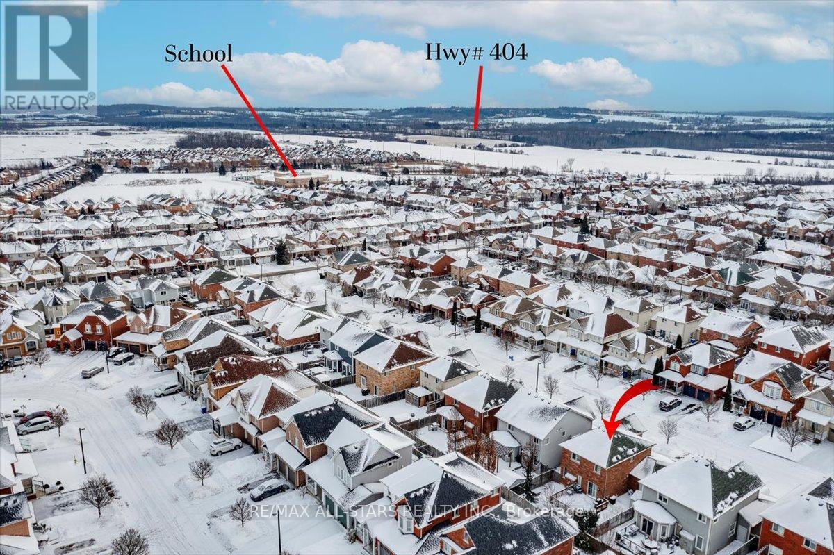 56 Ian Drive, Georgina, Ontario  L4P 4G9 - Photo 43 - N12713528