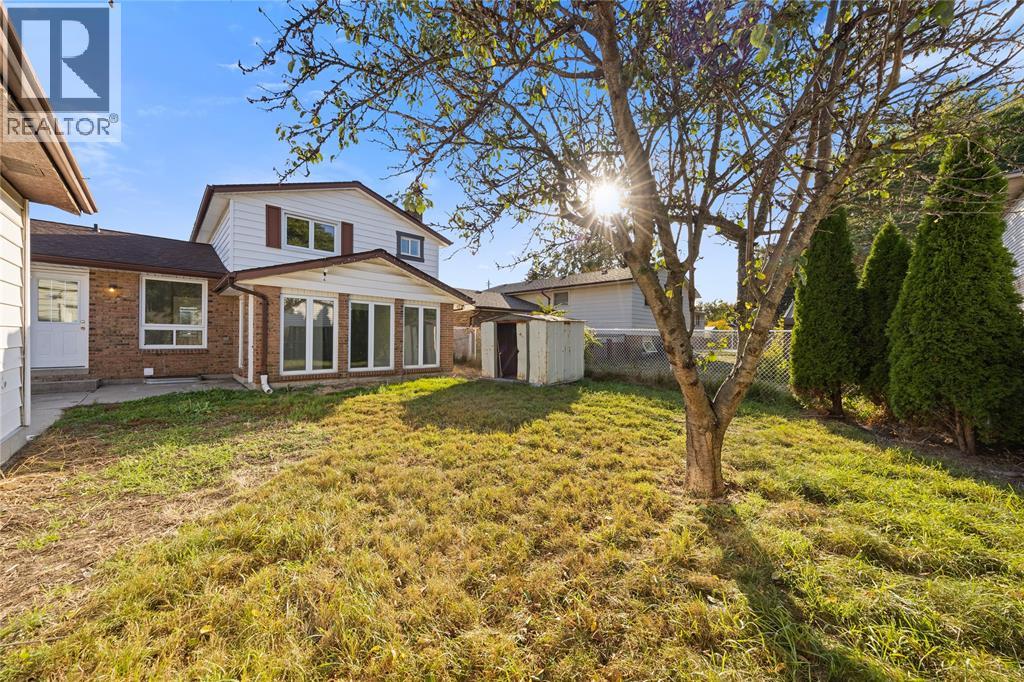 1345 Wiltshire Drive, Sarnia, Ontario  N7S 4P3 - Photo 29 - 26001517