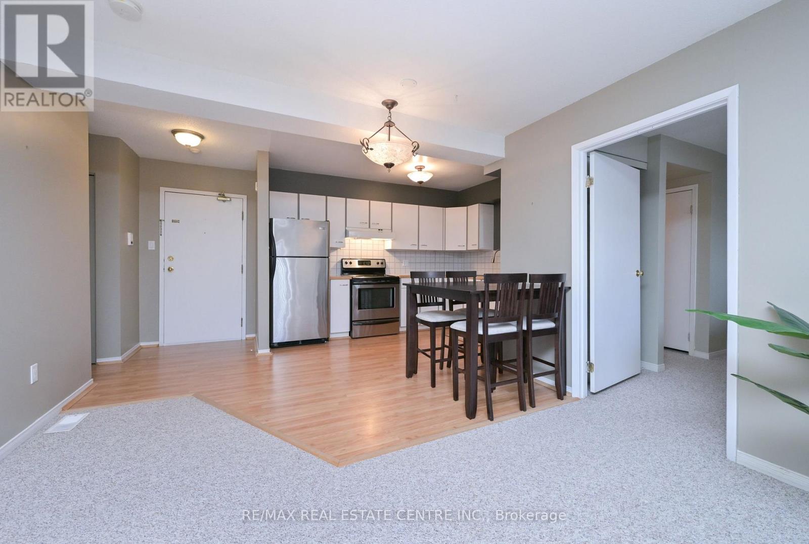 409 - 120 Bell Farm Road, Barrie, Ontario  L4M 6J2 - Photo 8 - S12713330