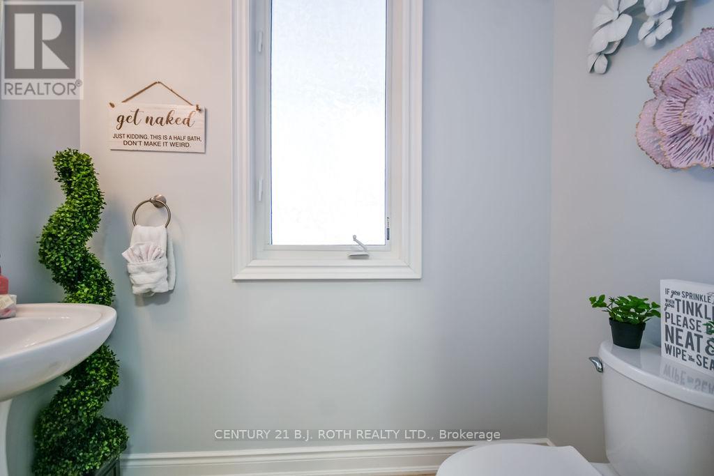 8 Merrington Avenue, Oro-Medonte, Ontario  L3V 6H2 - Photo 20 - S12713524