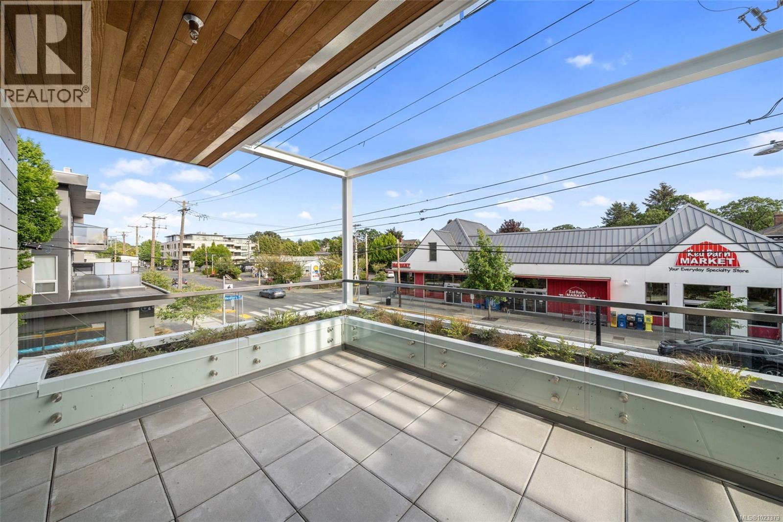 205 1916 Oak Bay Ave, Victoria, British Columbia  V8R 1C7 - Photo 36 - 1023379