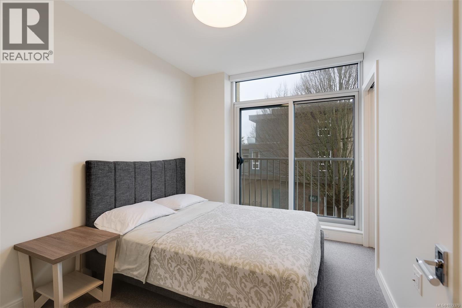 205 1916 Oak Bay Ave, Victoria, British Columbia  V8R 1C7 - Photo 32 - 1023379