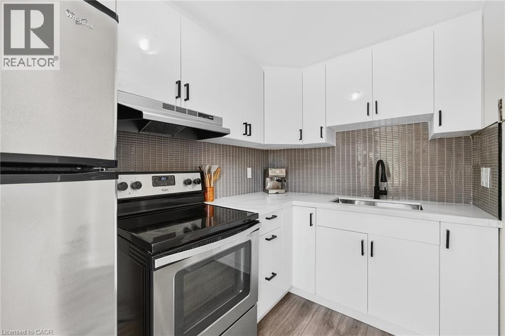 720 Parkview Crescent, Cambridge, Ontario  N3H 4X9 - Photo 12 - 40797869