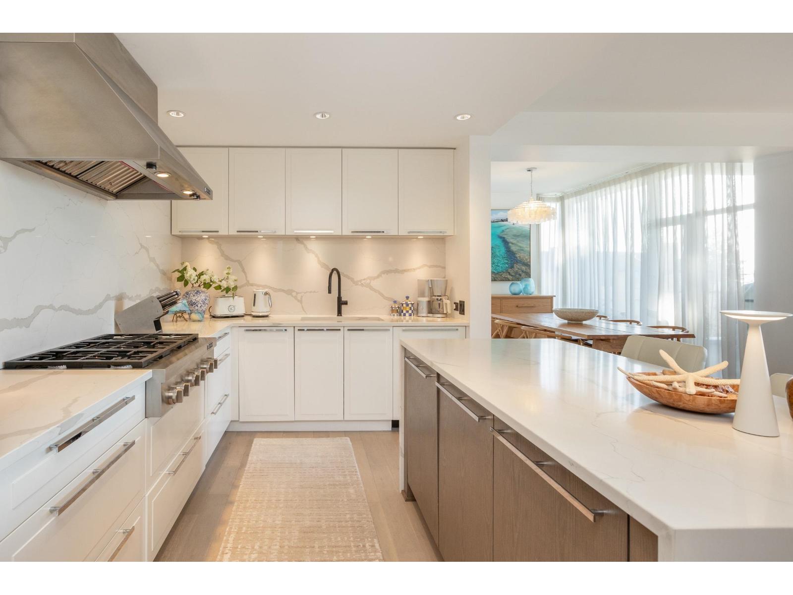 204 1501 Vidal Street, White Rock, British Columbia  V4B 0B5 - Photo 5 - R3080334