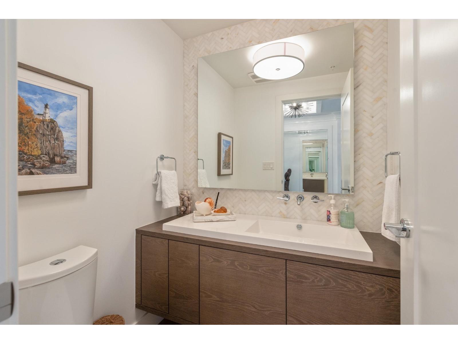 204 1501 Vidal Street, White Rock, British Columbia  V4B 0B5 - Photo 21 - R3080334