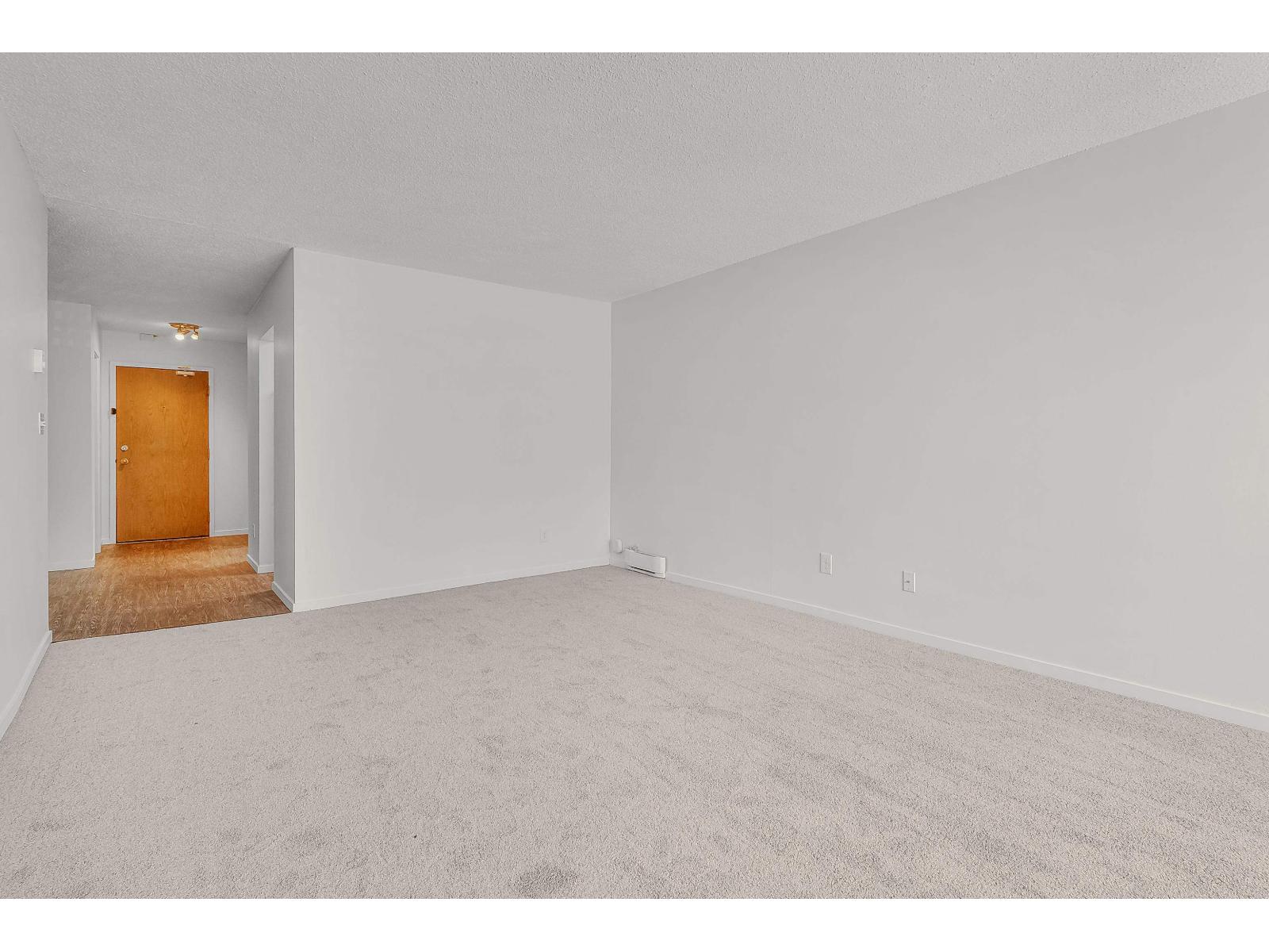 213 17661 58a Avenue, Surrey, British Columbia  V3S 1N4 - Photo 2 - R3013674