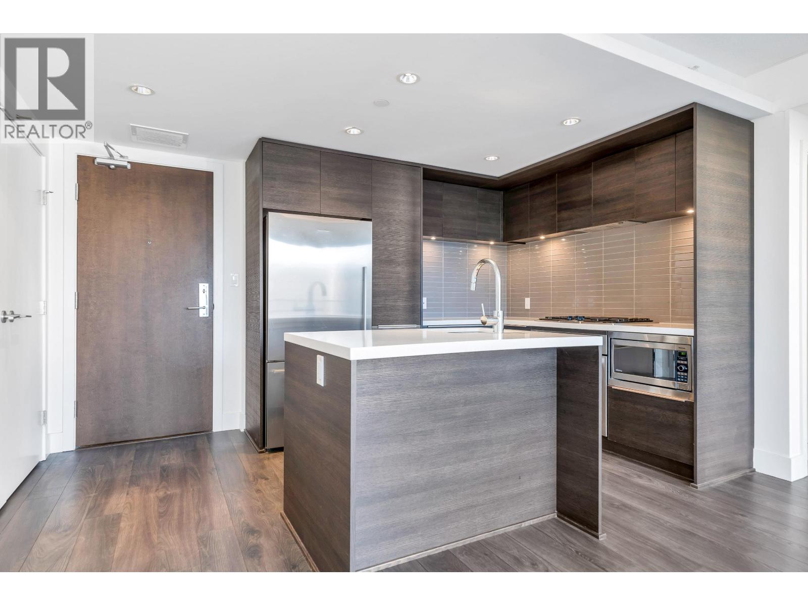 601 1550 Fern Street, North Vancouver, British Columbia  V7J 0A9 - Photo 6 - R3081218