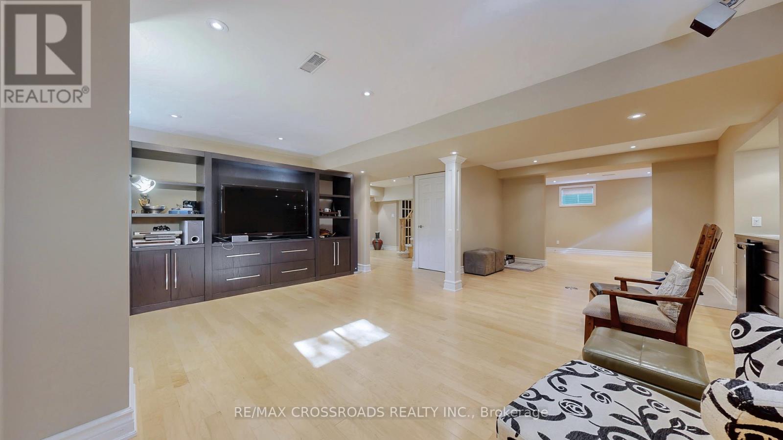 8 Roberson Drive, Ajax, Ontario  L1T 3Y6 - Photo 41 - E12712092