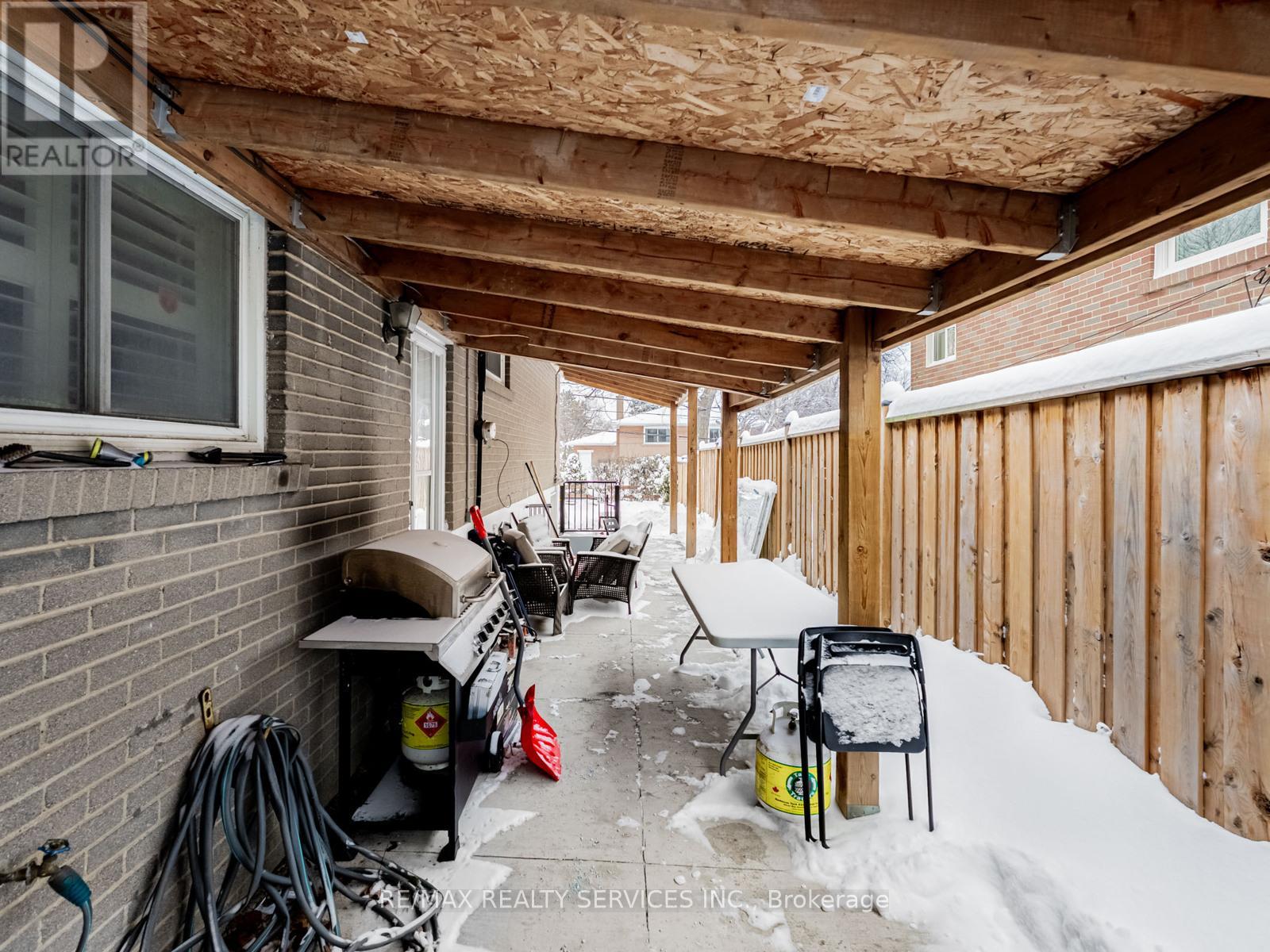 14 Belmont Drive, Brampton, Ontario  L6T 2K3 - Photo 28 - W12710160