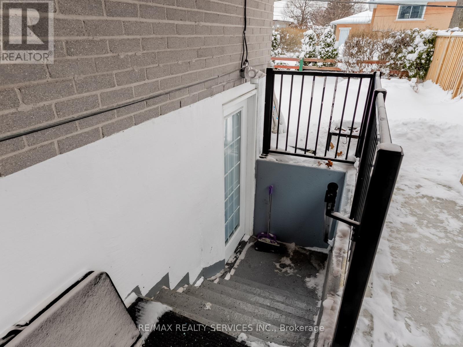 14 Belmont Drive, Brampton, Ontario  L6T 2K3 - Photo 29 - W12710160