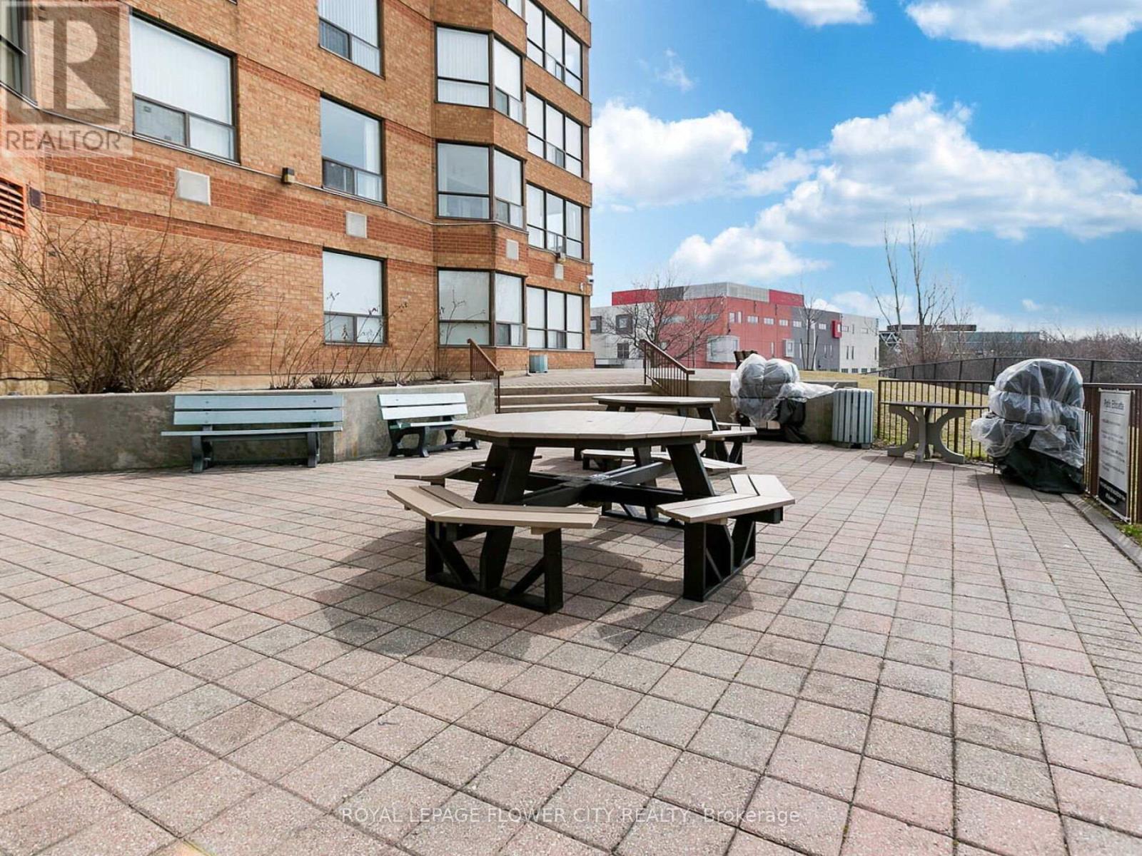 604 - 6 Humberline Drive, Toronto (West Humber-Clairville), Ontario  M9W 6X8 - Photo 30 - W12712106