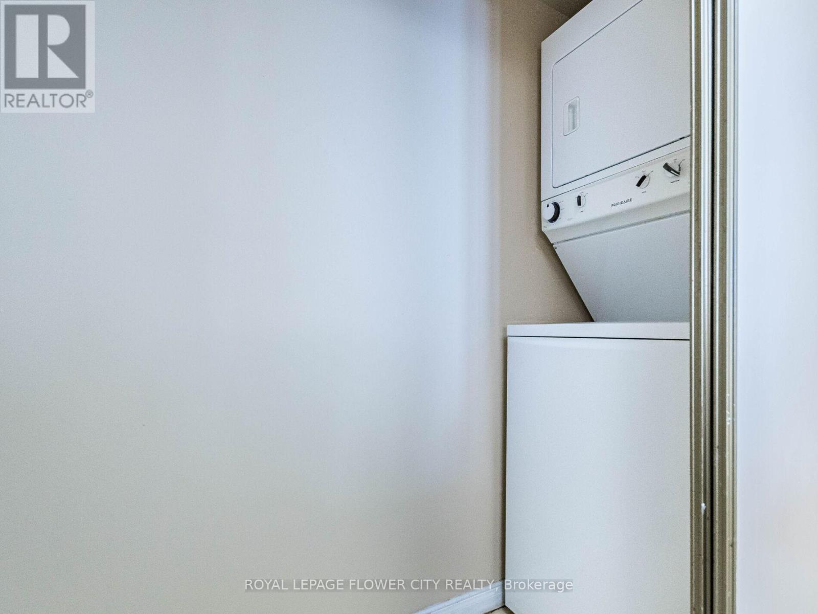 604 - 6 Humberline Drive, Toronto (West Humber-Clairville), Ontario  M9W 6X8 - Photo 22 - W12712106