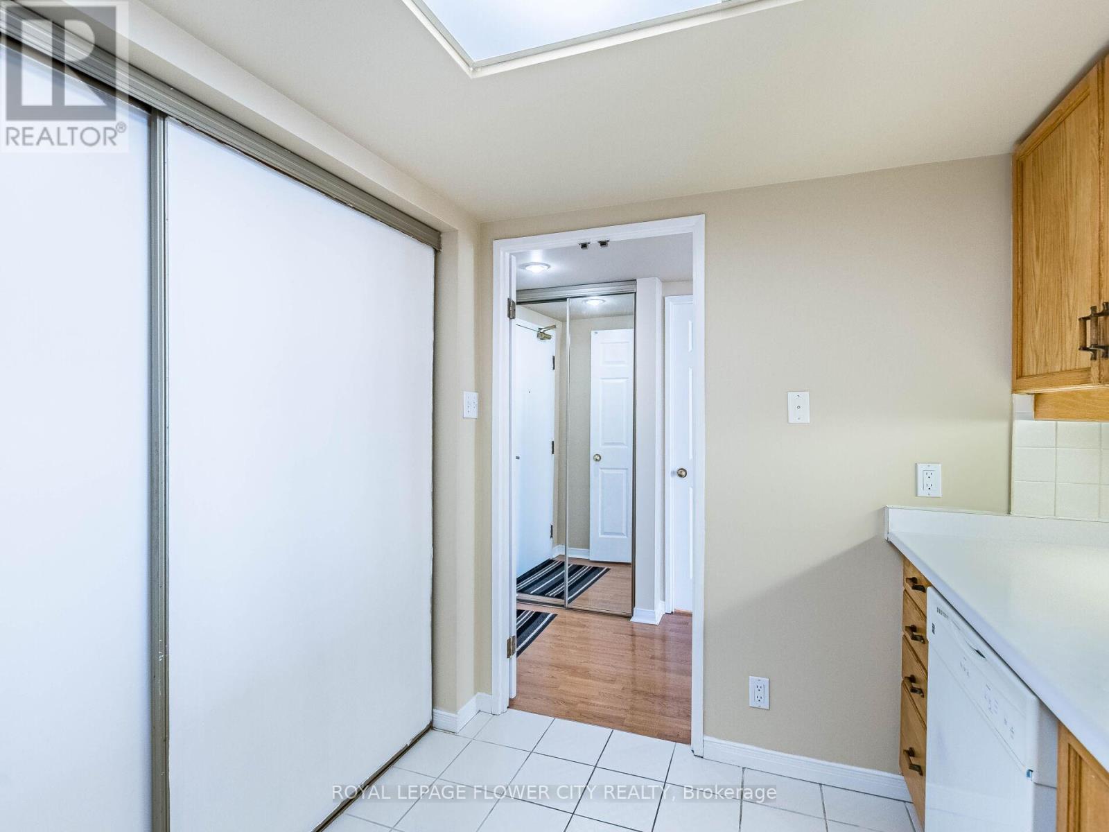 604 - 6 Humberline Drive, Toronto (West Humber-Clairville), Ontario  M9W 6X8 - Photo 23 - W12712106