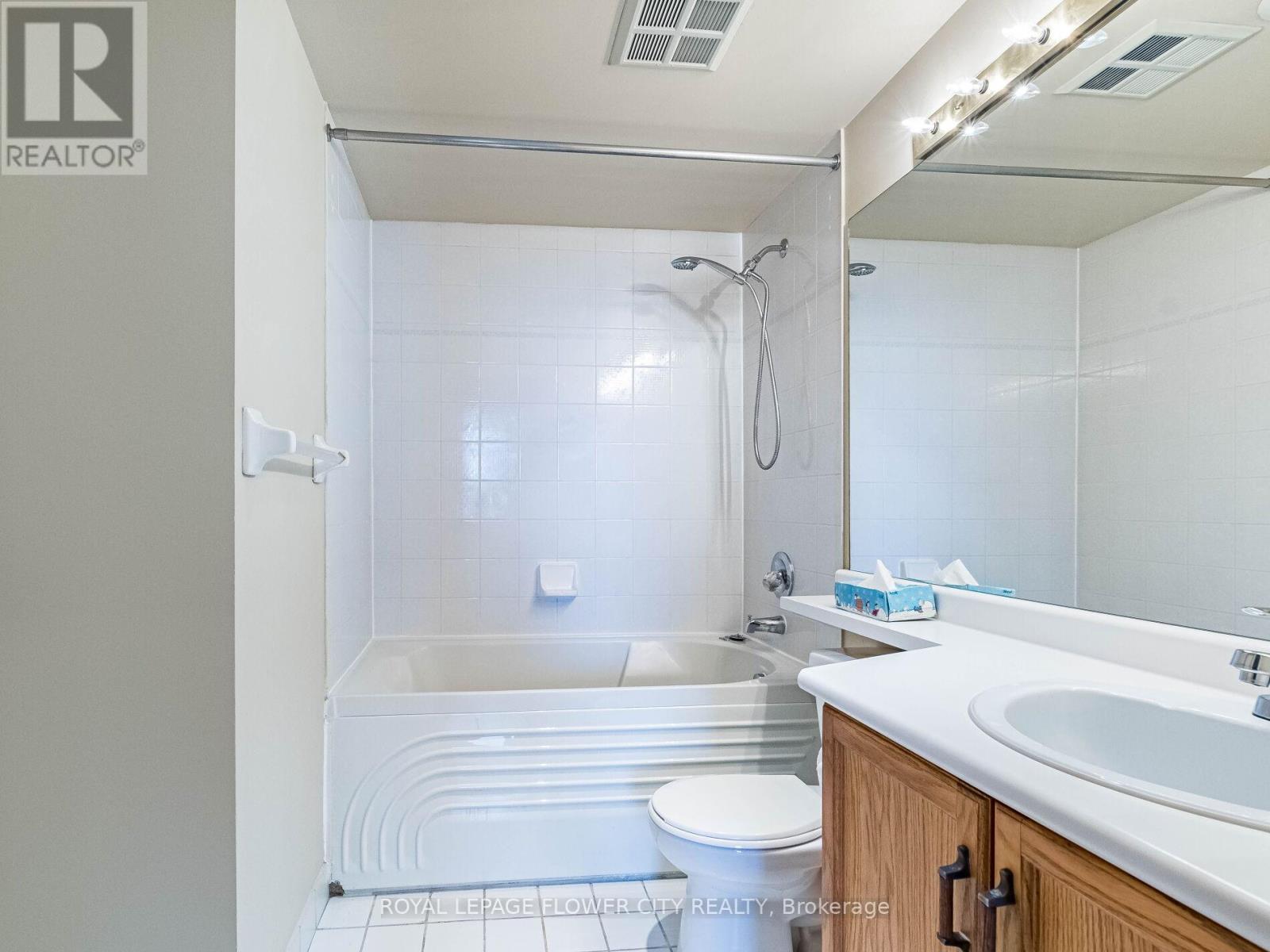 604 - 6 Humberline Drive, Toronto (West Humber-Clairville), Ontario  M9W 6X8 - Photo 25 - W12712106